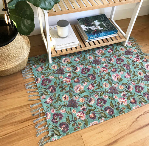 Lily Mat