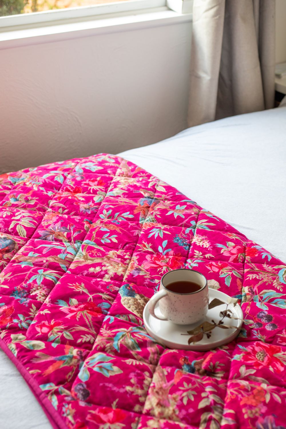Paradise Hot Pink Throw
